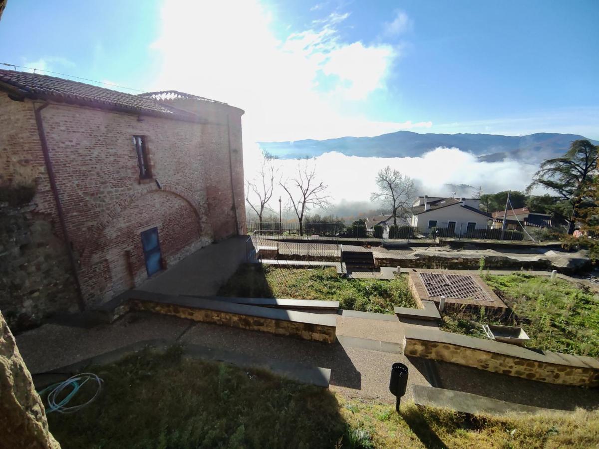 Fonte Degna - Alloggio E Sito Storico Citerna Buitenkant foto