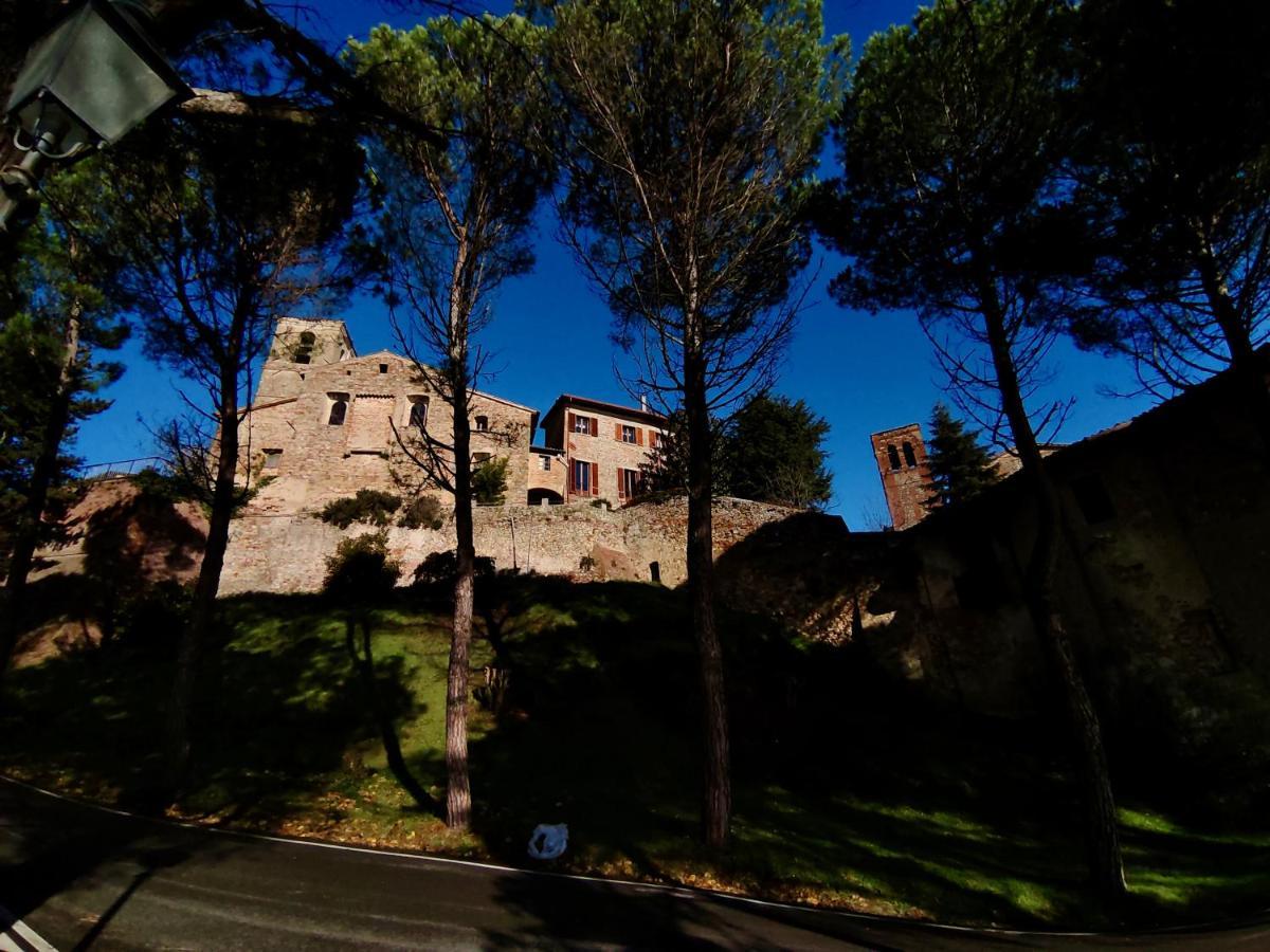 Fonte Degna - Alloggio E Sito Storico Citerna Buitenkant foto