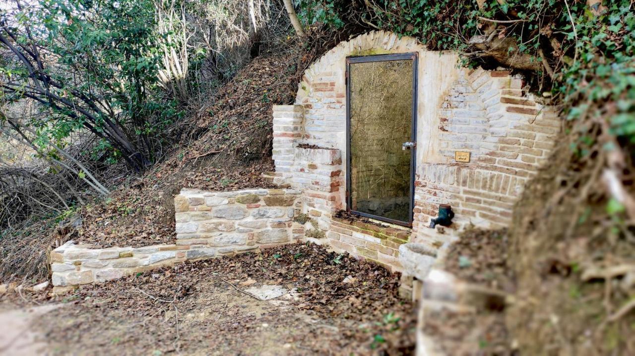 Fonte Degna - Alloggio E Sito Storico Citerna Buitenkant foto