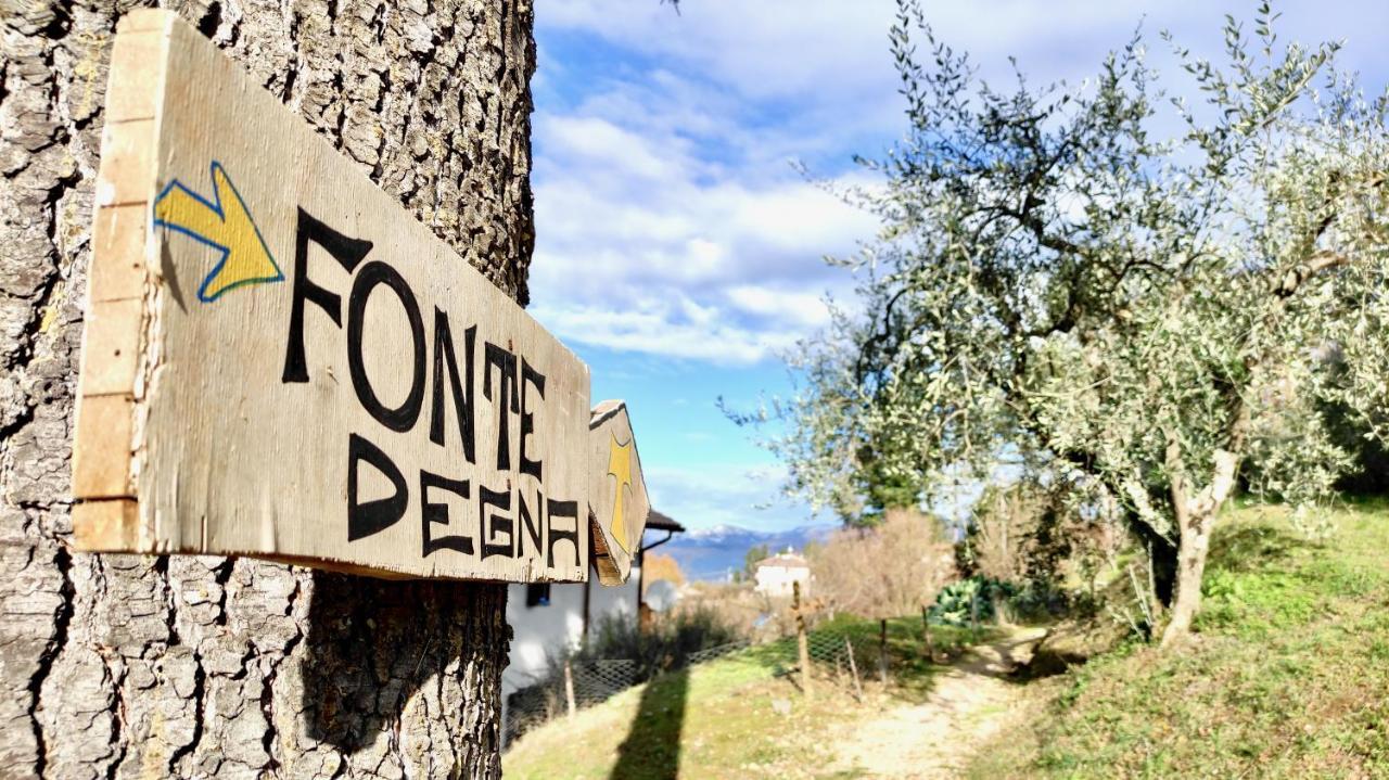 Fonte Degna - Alloggio E Sito Storico Citerna Buitenkant foto